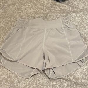 Hotty Hot lululemon 4” Shorts